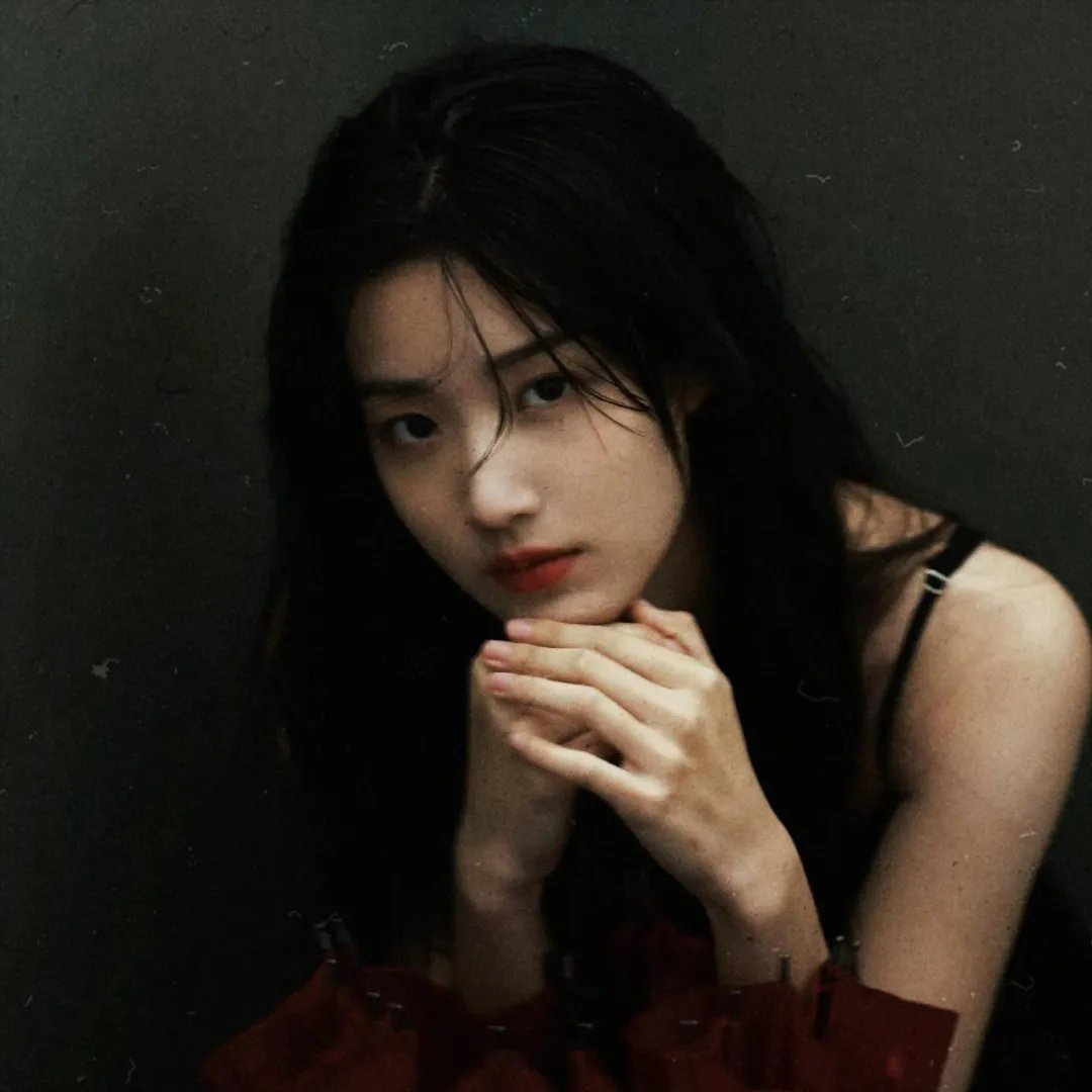 女军官与魔鬼
